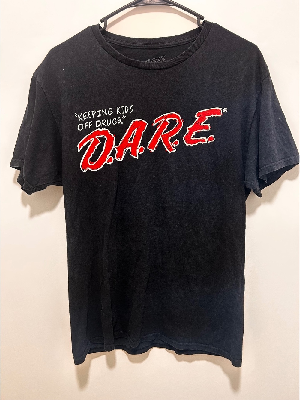 D.A.R.E. Vintage Black T-Shirt "Keeping Kids Off Drugs" Medium